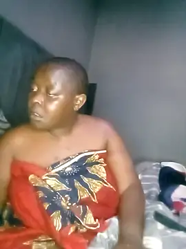 HerPleasure2025 online show from October 13, 2025, 6:48 am