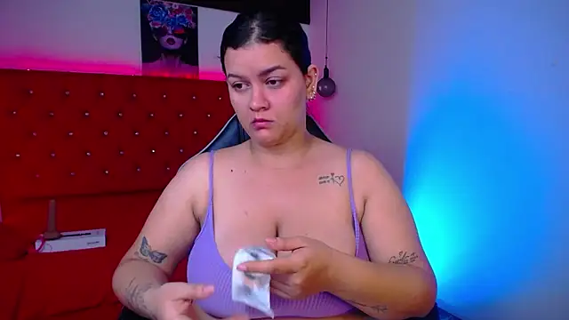 Snapshot of kriss_sweetboobs10 chatting on May 16, 2026, 12:26 pm kriss sweetboobs10 online show from May 16, 2026, 12:26 pm