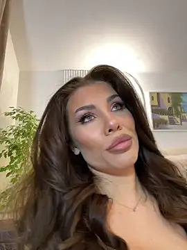 Snapshot of CelineReys chatting on March 15, 2026, 6:48 pm CelineReys online show from March 15, 2026, 6:48 pm