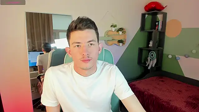 Danny  Magic online show from March 18, 2025, 1:34 pm