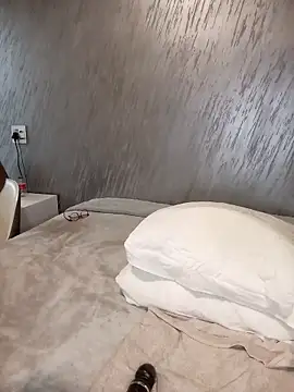 Hotytoty26 online show from October 28, 2025, 2:45 am