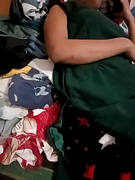 Snapshot of simrannjaspreet chatting on March 21, 2025, 9:34 pm simrannjaspreet online show from March 21, 2025, 9:34 pm