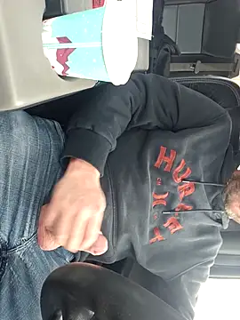 cumplay19850 online show from November 18, 2025, 6:00 pm