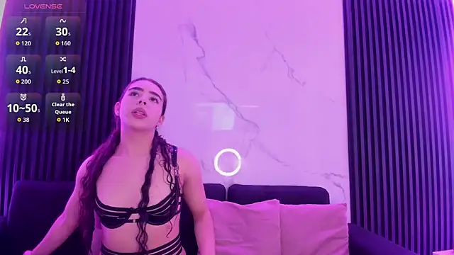 MiaScott5 online show from October 29, 2025, 4:00 am