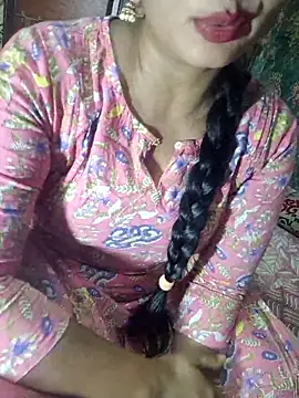 Snapshot of Shalini_telugu09 chatting on May 6, 2026, 9:02 am Shalini telugu09 online show from May 6, 2026, 9:02 am