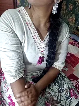 Snapshot of Shalini_telugu09 chatting on March 7, 2026, 9:16 am Shalini telugu09 online show from March 7, 2026, 9:16 am