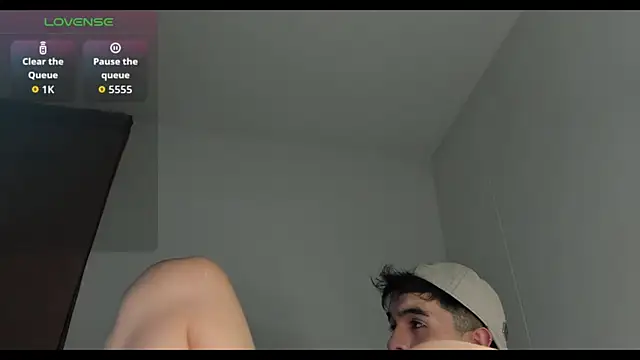 cmzo  online show from October 11, 2025, 3:40 am