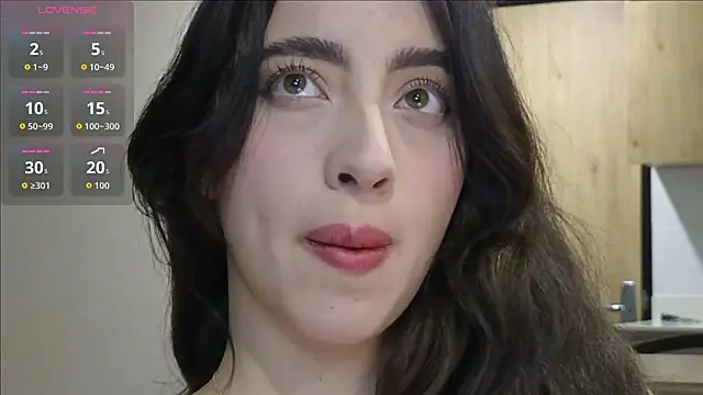 Rebbecawhite meow online show from September 18, 2025, 5:32 am