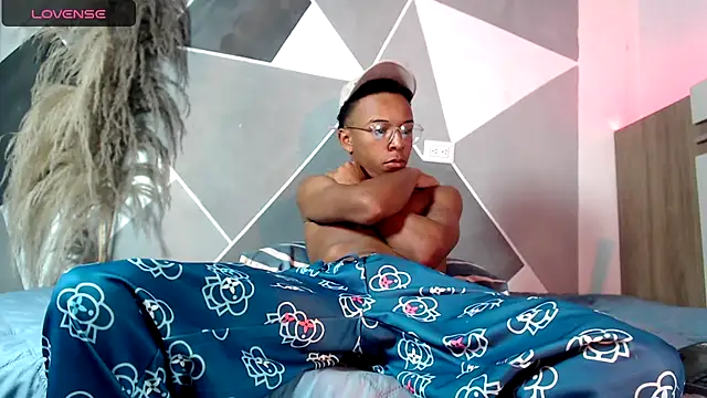 DavidLondo online show from November 20, 2025, 2:18 pm