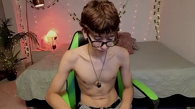 Snapshot of Matty_Sparkk chatting on July 31, 2026, 1:10 pm Matty Sparkk online show from July 31, 2026, 1:10 pm
