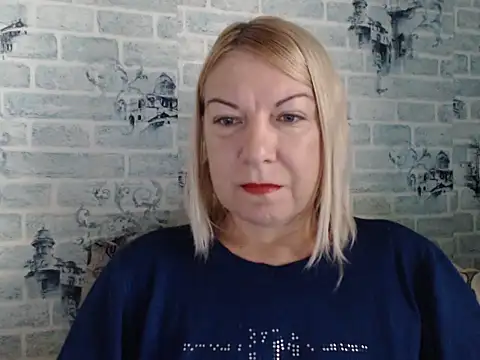 Lillia Ray online show from October 9, 2025, 8:26 am