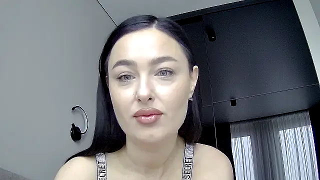 Black swan7777 online show from February 19, 2026, 7:38 am