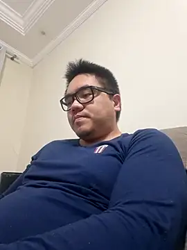 awesometeacher33 online show from June 17, 2026, 2:55 am