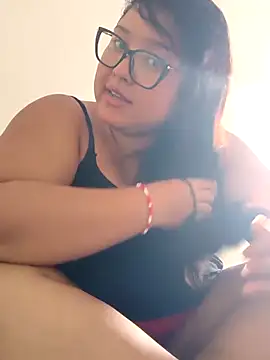 Snapshot of DianaGom chatting on March 9, 2026, 12:30 pm DianaGom online show from March 9, 2026, 12:30 pm