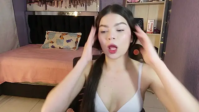 sweet c4ndy online show from January 9, 2026, 3:08 pm