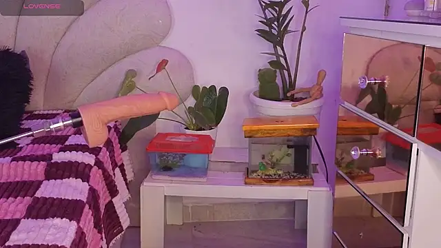 AnfisaLetyagho online show from September 20, 2025, 1:32 am