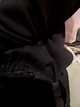 Snapshot of MaksDzubaV chatting on March 22, 2026, 2:51 pm MaksDzubaV online show from March 22, 2026, 2:51 pm