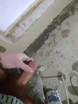 Snapshot of MaksDzubaV chatting on March 20, 2025, 4:20 pm MaksDzubaV online show from March 20, 2025, 4:20 pm