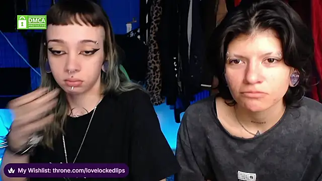 lovelockedlips online show from June 6, 2026, 12:43 pm