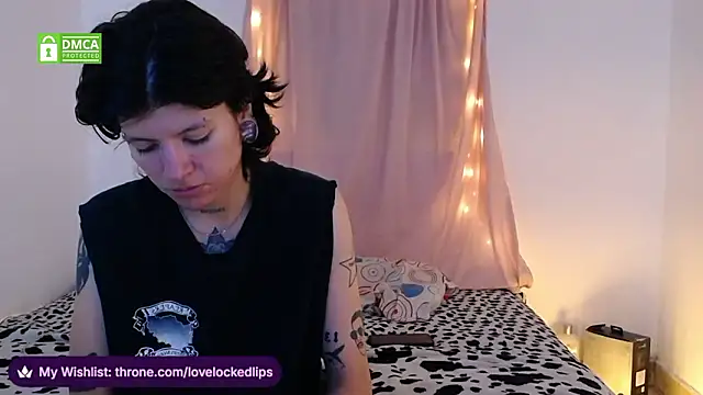 lovelockedlips online show from March 7, 2026, 2:29 am