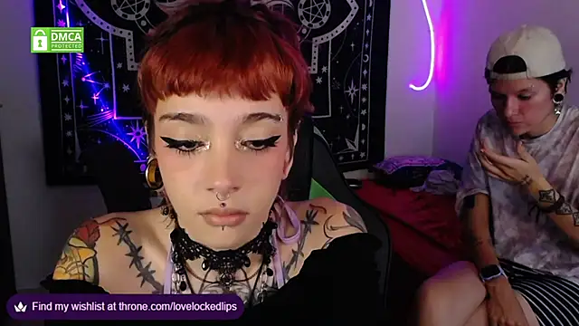 lovelockedlips online show from September 28, 2025, 2:29 am