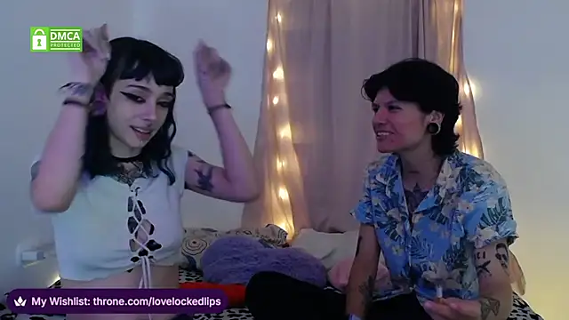 lovelockedlips online show from February 14, 2026, 2:12 am