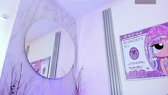 Any Roberth online show from March 18, 2025, 5:55 pm