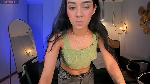 AmaliaCrus online show from September 12, 2025, 8:19 pm