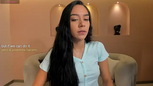 AmaliaCrus online show from April 28, 2026, 8:13 pm