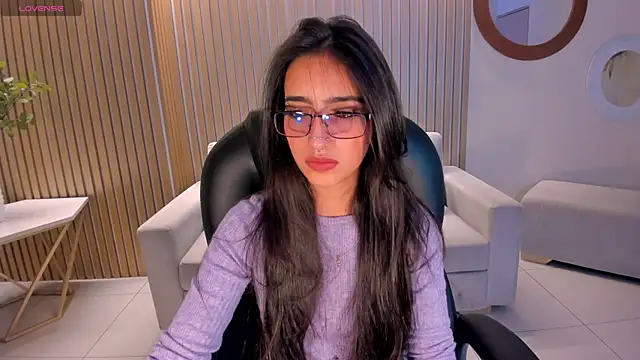 LarisaSmirnov online show from October 24, 2025, 5:39 am