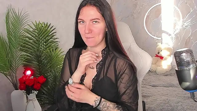 babyisperfect online show from November 30, 2025, 3:29 am