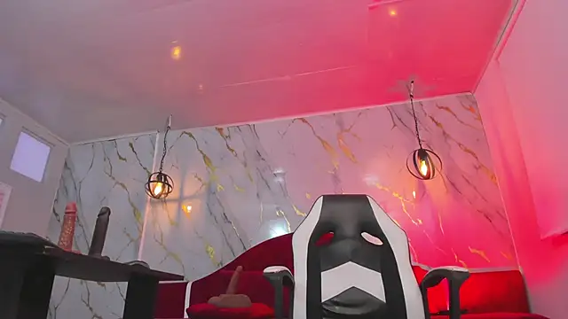 loress ass mature online show from October 11, 2025, 1:28 am