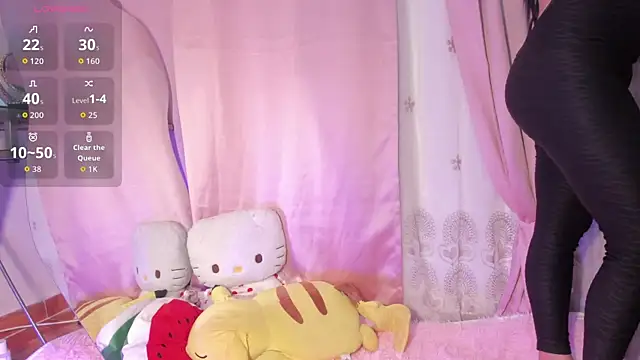 ally sun   online show from October 3, 2025, 7:04 pm