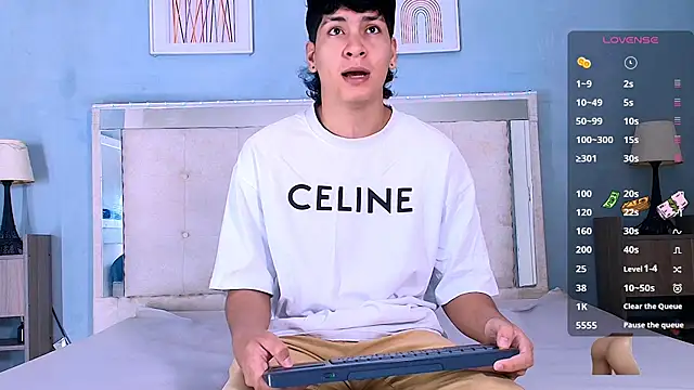 Snapshot of Jhojan_twink chatting on September 30, 2025, 12:00 pm Jhojan twink online show from September 30, 2025, 12:00 pm