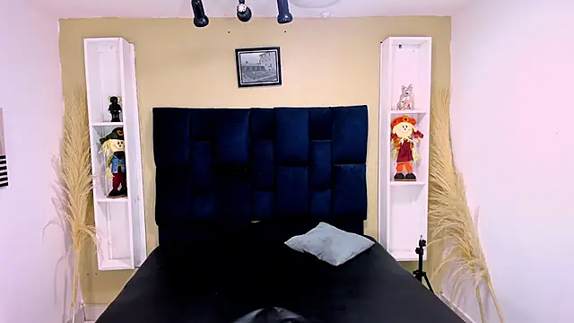 Snapshot of Jhojan_twink chatting on October 8, 2025, 12:39 pm Jhojan twink online show from October 8, 2025, 12:39 pm