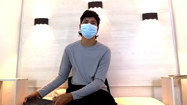 Snapshot of Jhojan_twink chatting on December 3, 2025, 2:16 pm Jhojan twink online show from December 3, 2025, 2:16 pm