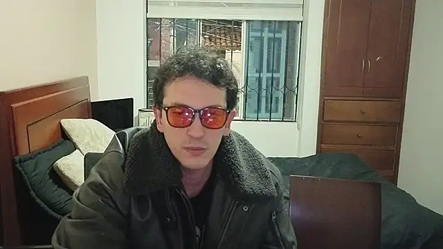 hardaftercum online show from June 5, 2026, 2:27 am