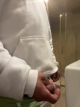 adresalbert342 online show from March 16, 2025, 4:45 pm