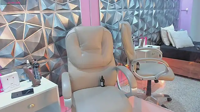 Snapshot of Dayanne_campbelll chatting on March 15, 2026, 4:30 am Dayanne campbelll online show from March 15, 2026, 4:30 am