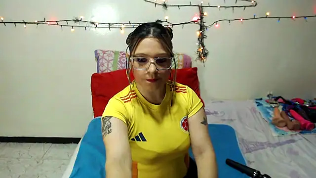 Snapshot of Samanta_SS chatting on November 19, 2025, 3:50 am Samanta SS online show from November 19, 2025, 3:50 am