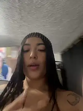 KatianPierce online show from July 10, 2026, 11:16 pm