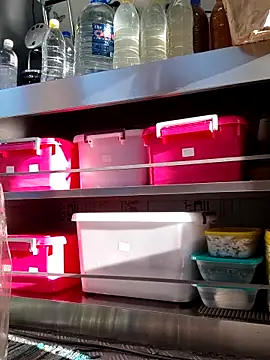 Snapshot of emiliemilf chatting on March 17, 2026, 5:05 pm emiliemilf online show from March 17, 2026, 5:05 pm