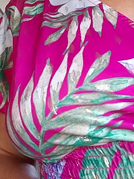 Snapshot of emiliemilf chatting on March 5, 2026, 9:22 pm emiliemilf online show from March 5, 2026, 9:22 pm