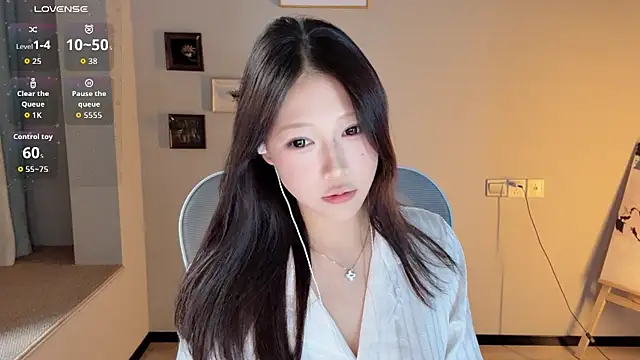 -monica-tina- online show from July 8, 2026, 10:16 am