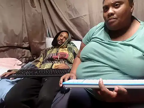 Berrylick online show from April 27, 2026, 8:07 pm