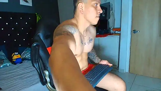 ethan dalton  online show from June 25, 2026, 4:32 am