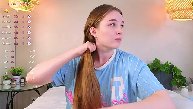 ConstanceHelms online show from October 10, 2025, 5:08 am