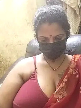 poojaa-rani online show from February 2, 2026, 6:40 pm