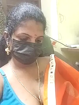 poojaa-rani online show from December 15, 2025, 6:14 pm