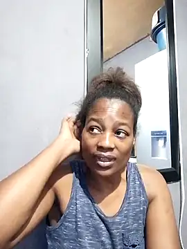 sexylira online show from September 24, 2025, 10:44 am